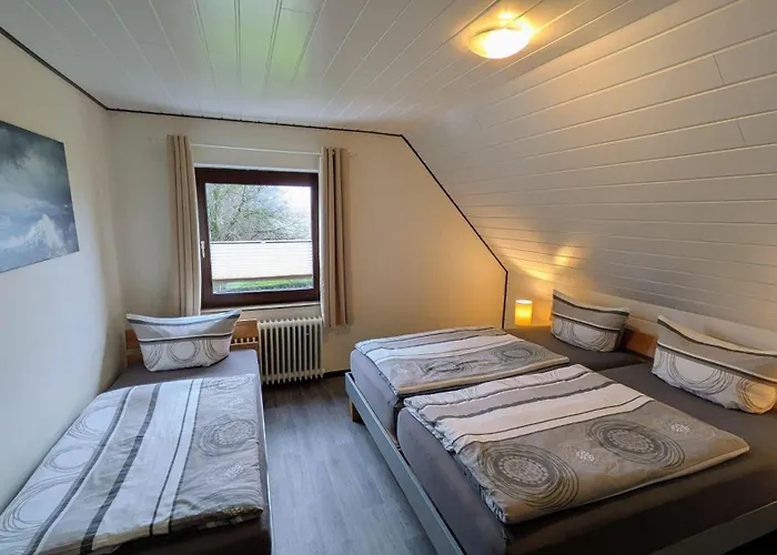 Gaestehaus-zur-alten-post-wohnung-west * Dornum